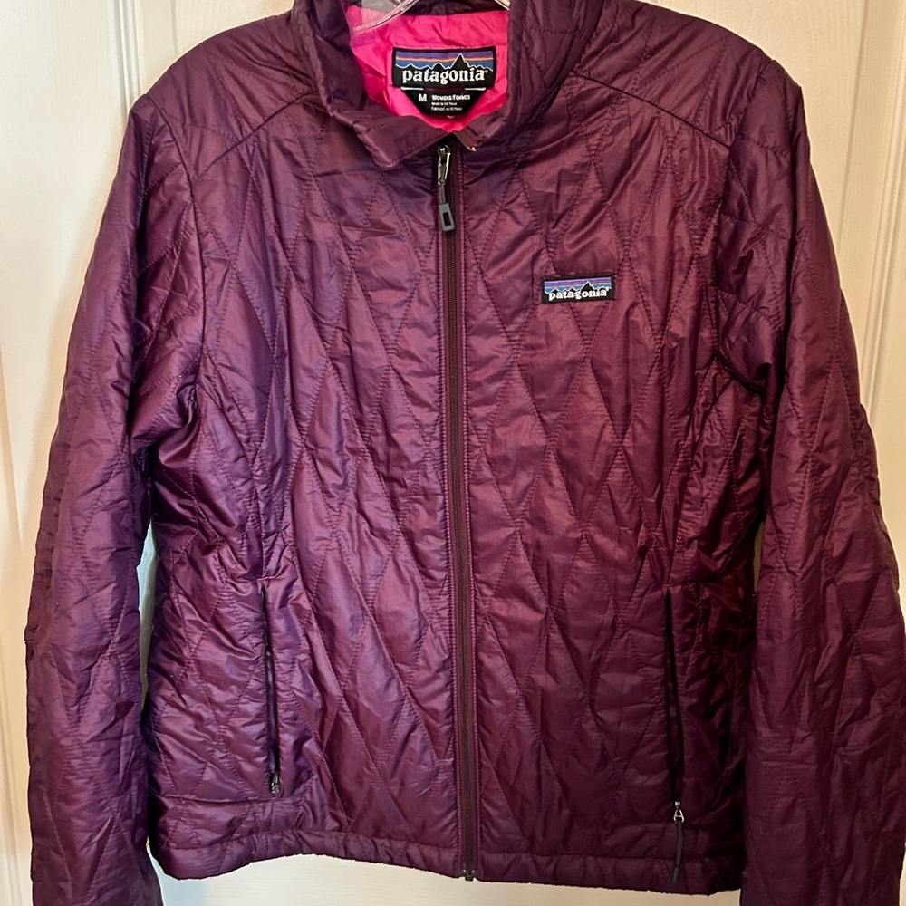 Patagonia EUC size M lightweight puffer jacket